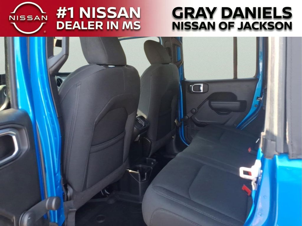 Used 2022 Jeep Wrangler SUV