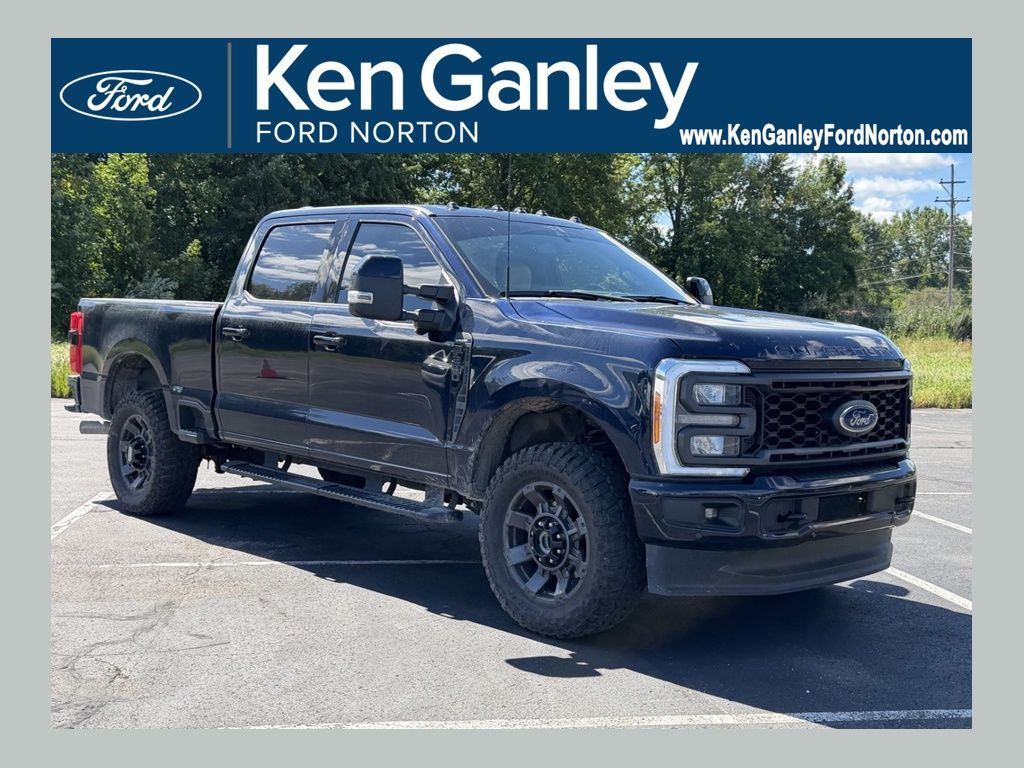 2023 Ford F-250 Super Duty Lariat Crew Cab 4WD