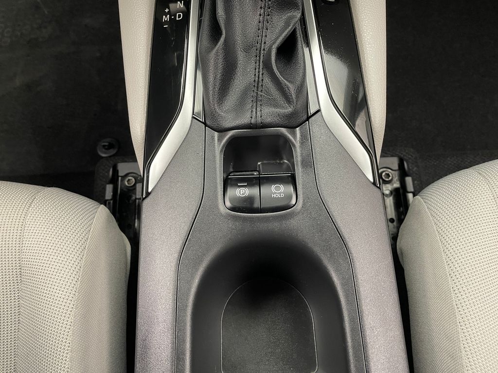 Thumbnail: 2025 Toyota Corolla Cross - 29