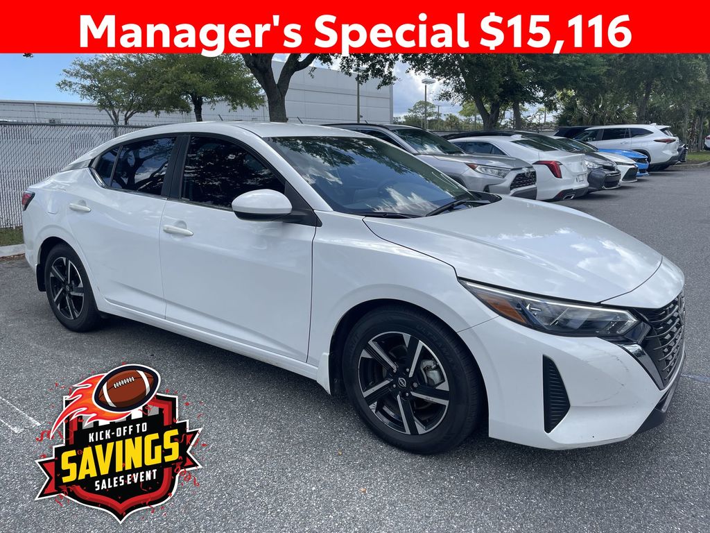 Aspen White Tricoat 2024 Nissan Sentra Sedan Front-Wheel Drive Continuously Variable Transmission