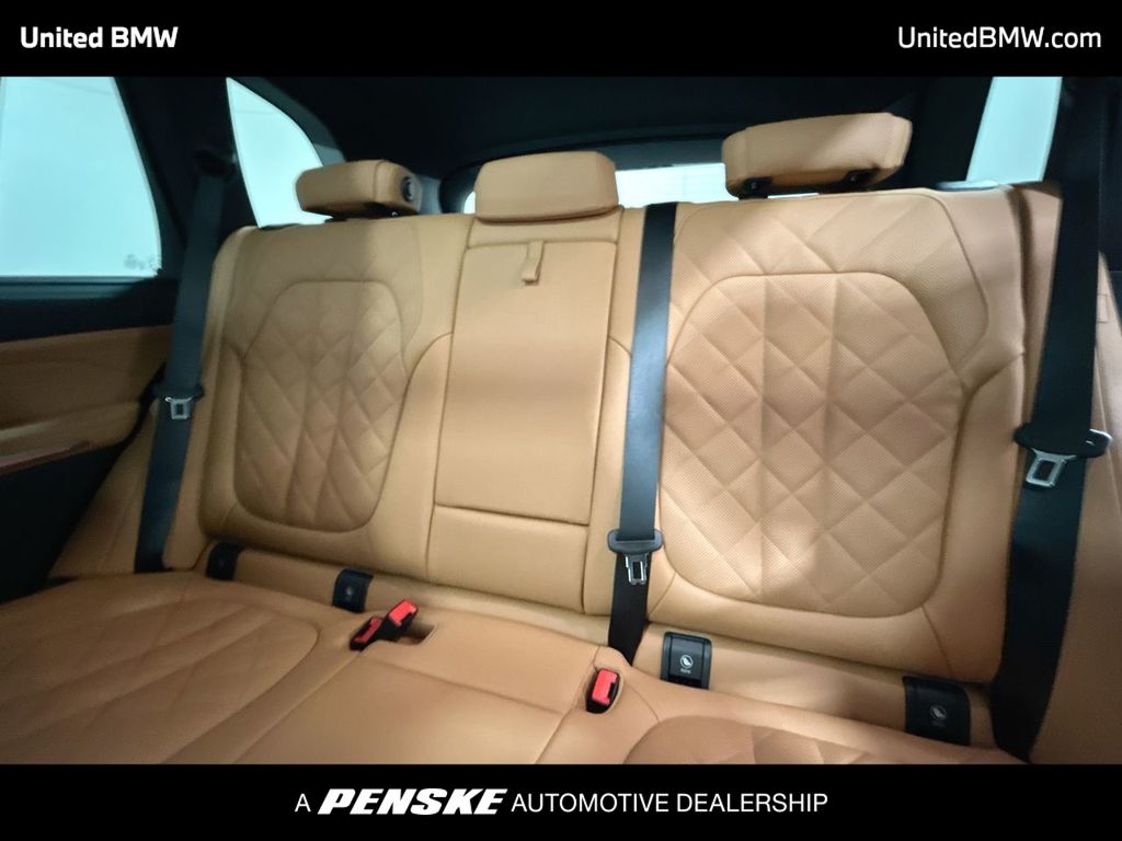 Thumbnail: 2026 BMW X5 - 21