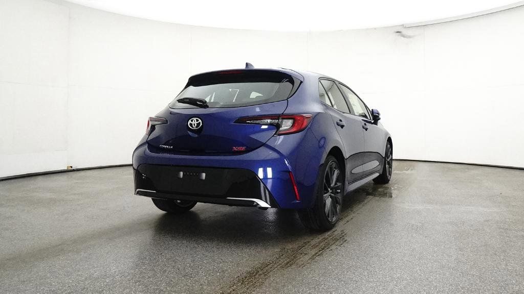 Thumbnail: 2025 Toyota Corolla - 17