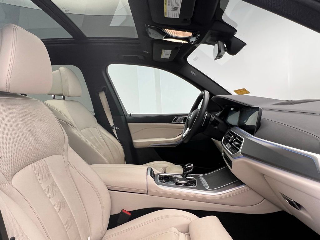 2022 BMW X5 xDrive45e 7