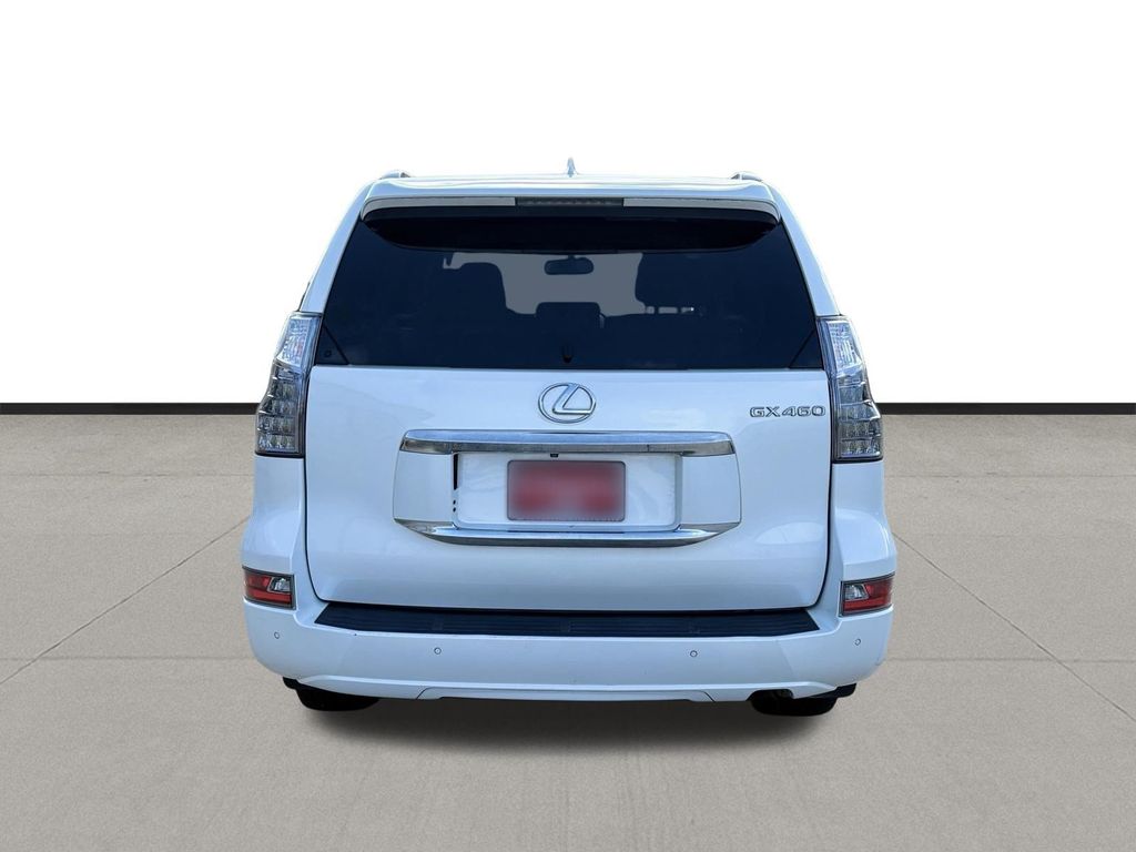 2019 Lexus GX 460  at Autostrade
