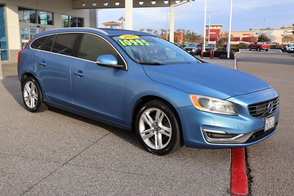 2015 Volvo V60 T5 3