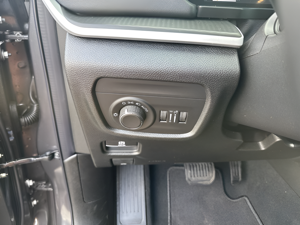 New Car 2025 Jeep Grand Cherokee  For Sale Under $40,000 In Austin, Texas