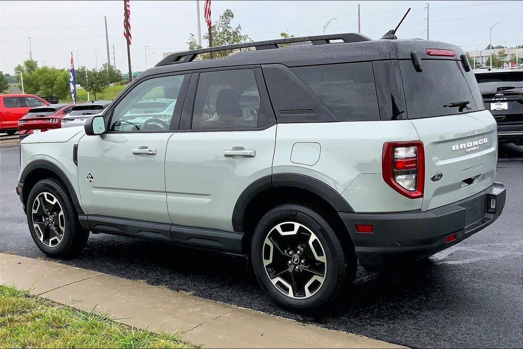 Used 2024 Ford Bronco Sport Outer Banks with VIN 3FMCR9C60RRF58396 for sale in Kansas City
