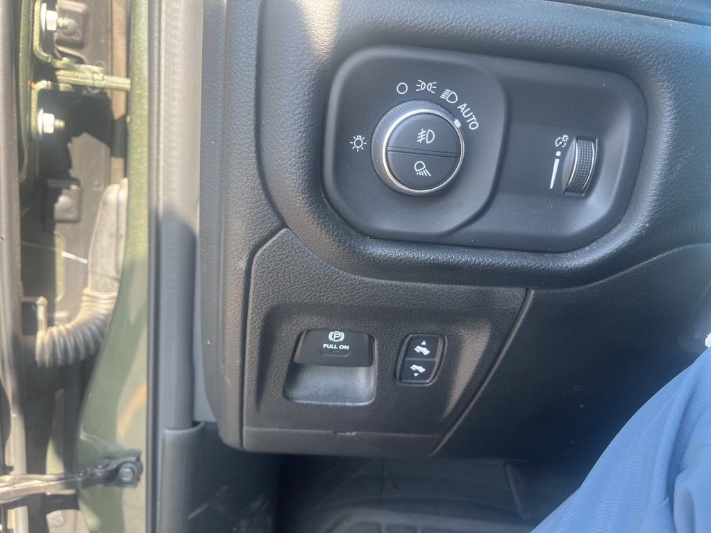 2021 RAM 1500 Big Horn 8