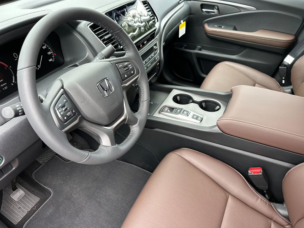 New 2026 Platinum White Pearl Honda RTL image 10