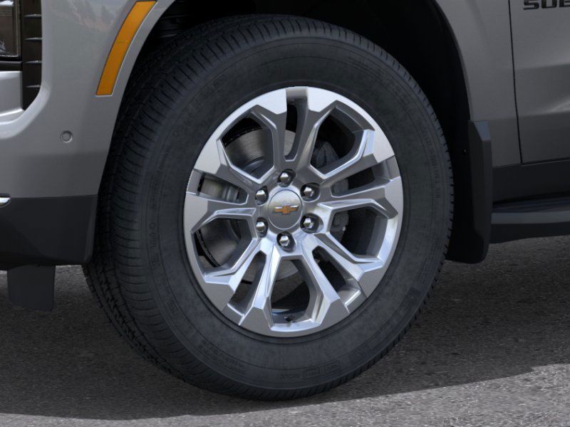 2025 Chevrolet Suburban LT
