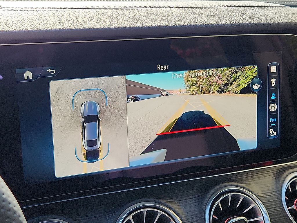 Thumbnail: 2026 Mercedes-Benz AMG GT - 14