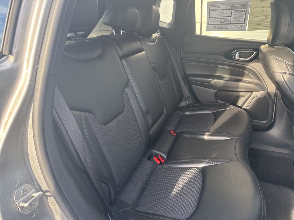 2022 Jeep Compass Altitude FWD