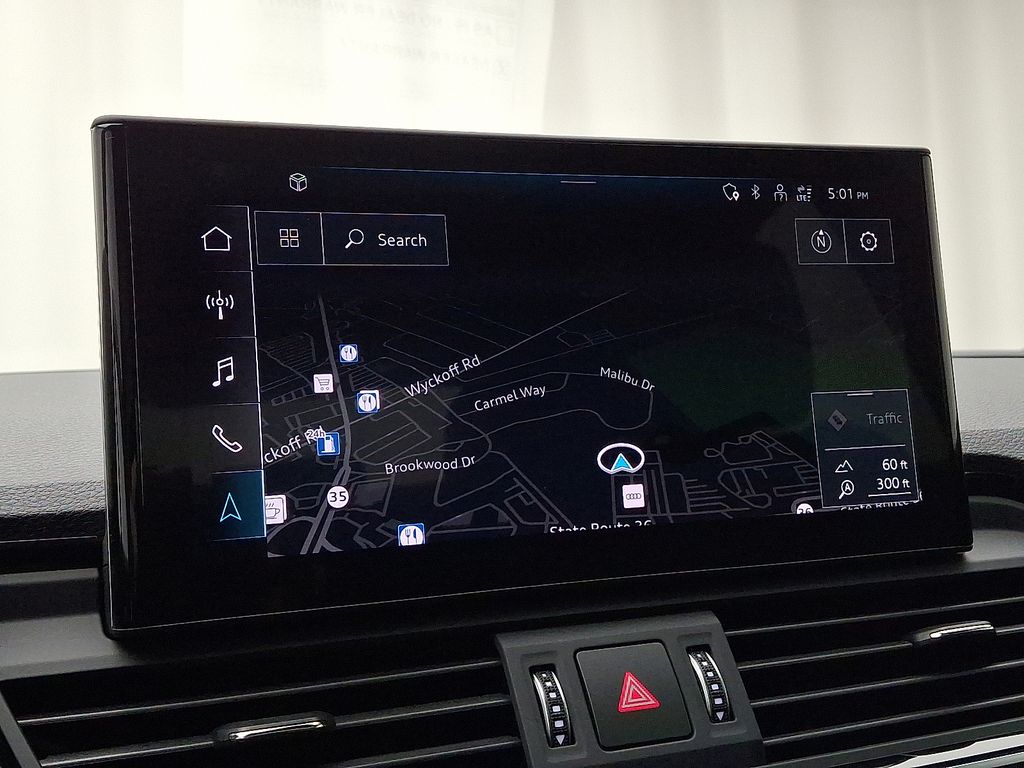 2022 Audi SQ5 Premium Plus 18