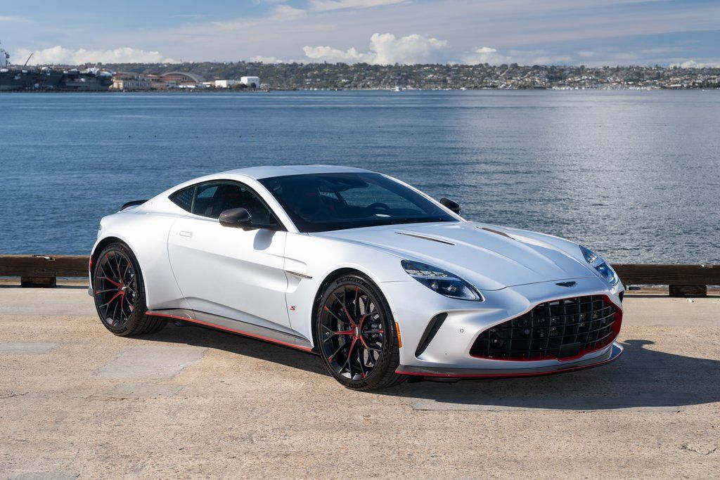 2026 Aston Martin Vantage Base