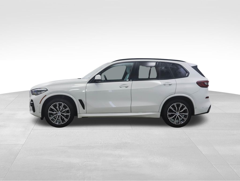 Thumbnail: 2023 BMW X5 - 2