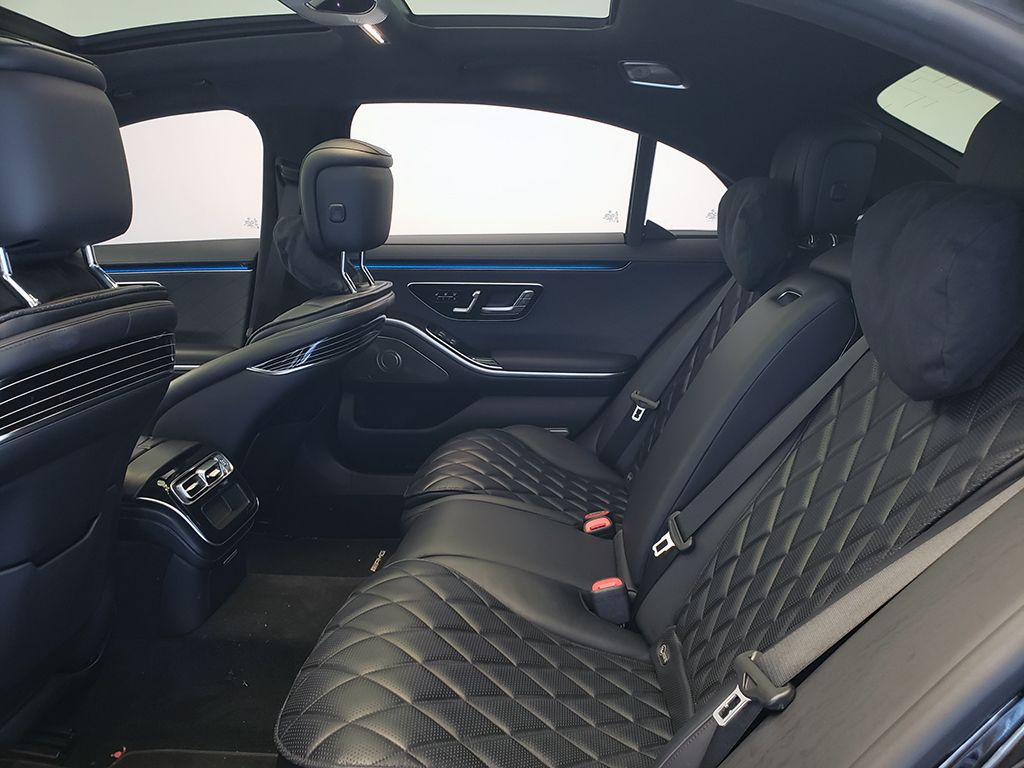 Thumbnail: 2022 Mercedes-Benz S-Class - 19