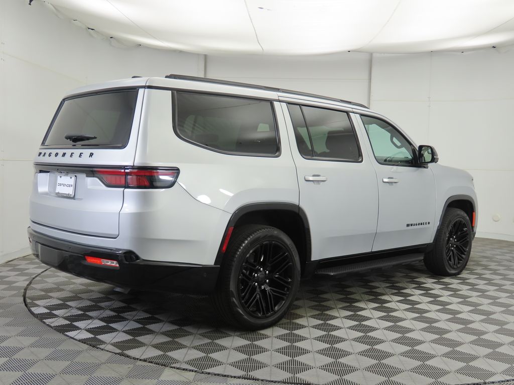 Thumbnail: 2024 Jeep Wagoneer - 5