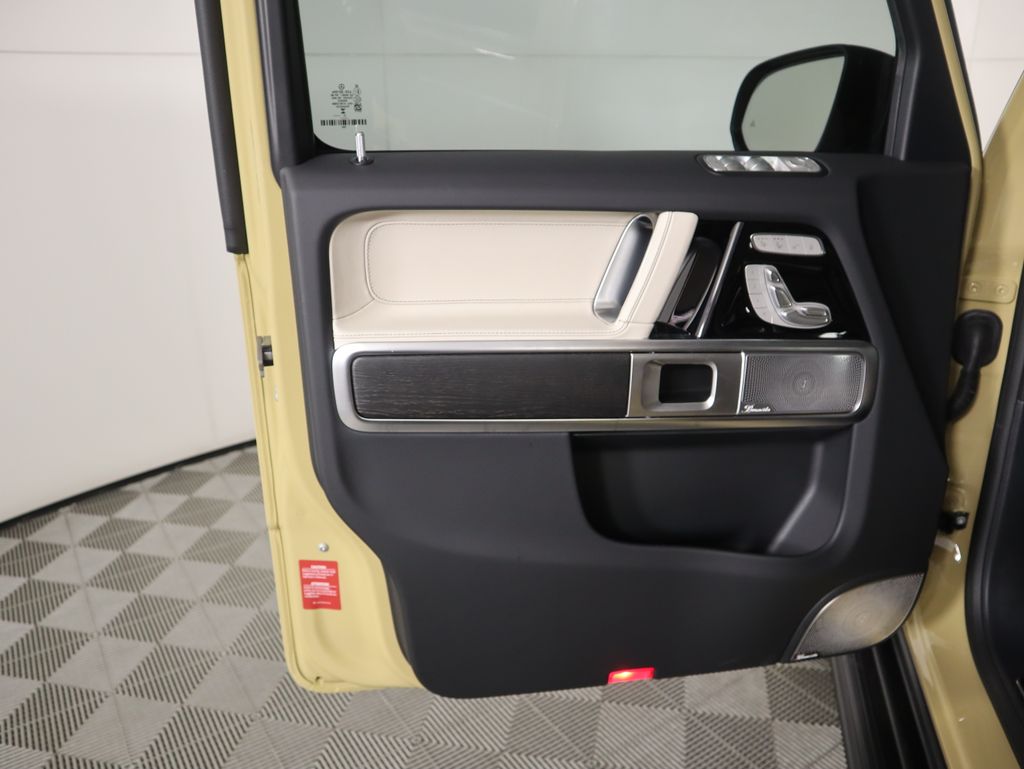 Thumbnail: 2026 Mercedes-Benz G-Class - 26