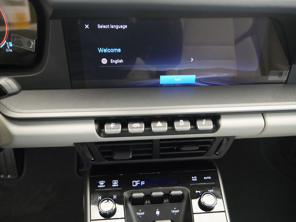 Thumbnail: 2026 Porsche 911 - 26