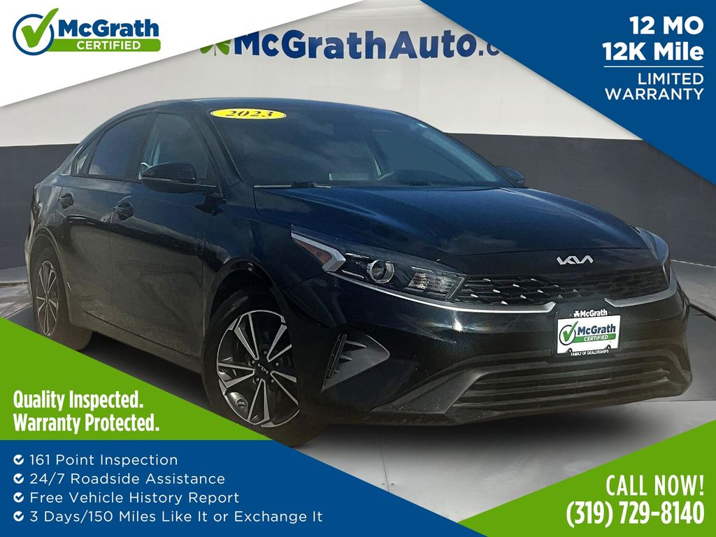 Aurora Black Pearl 2023 Kia Forte Sedan Front-Wheel Drive Continuously Variable Transmission