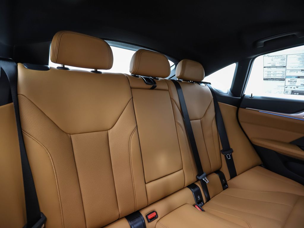 Thumbnail: 2026 BMW i4 - 28