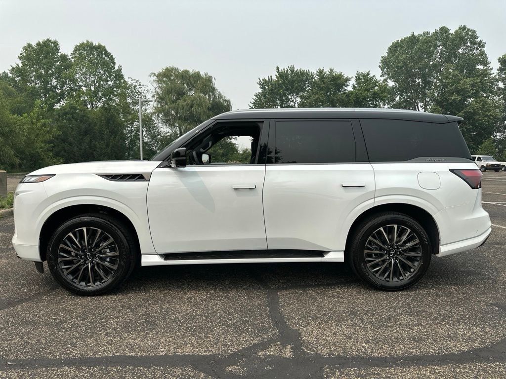 Photo 2 of 2027 INFINITI QX80 AUTOGRAPH