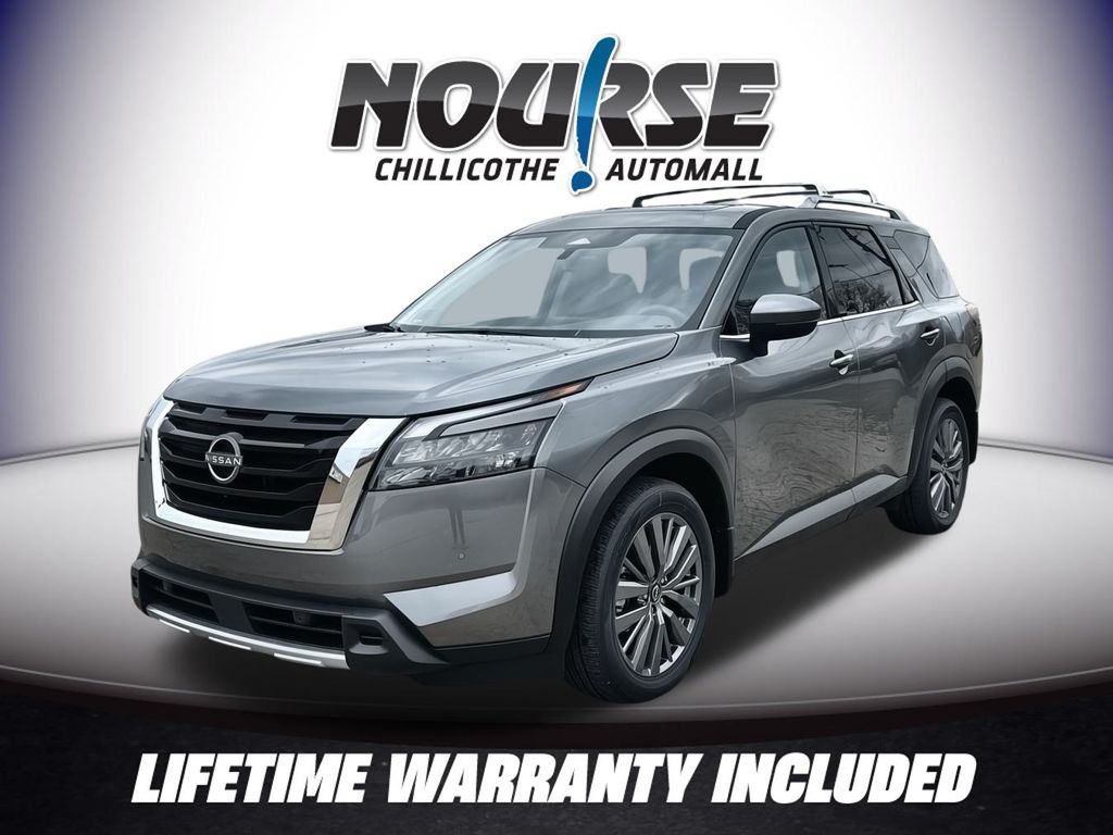 2025 Nissan Pathfinder SL photo