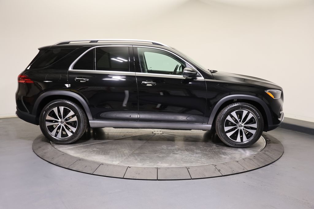 Thumbnail: 2026 Mercedes-Benz GLE - 8