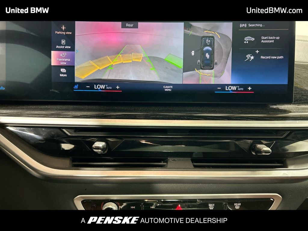2023 BMW X7 M60i 17