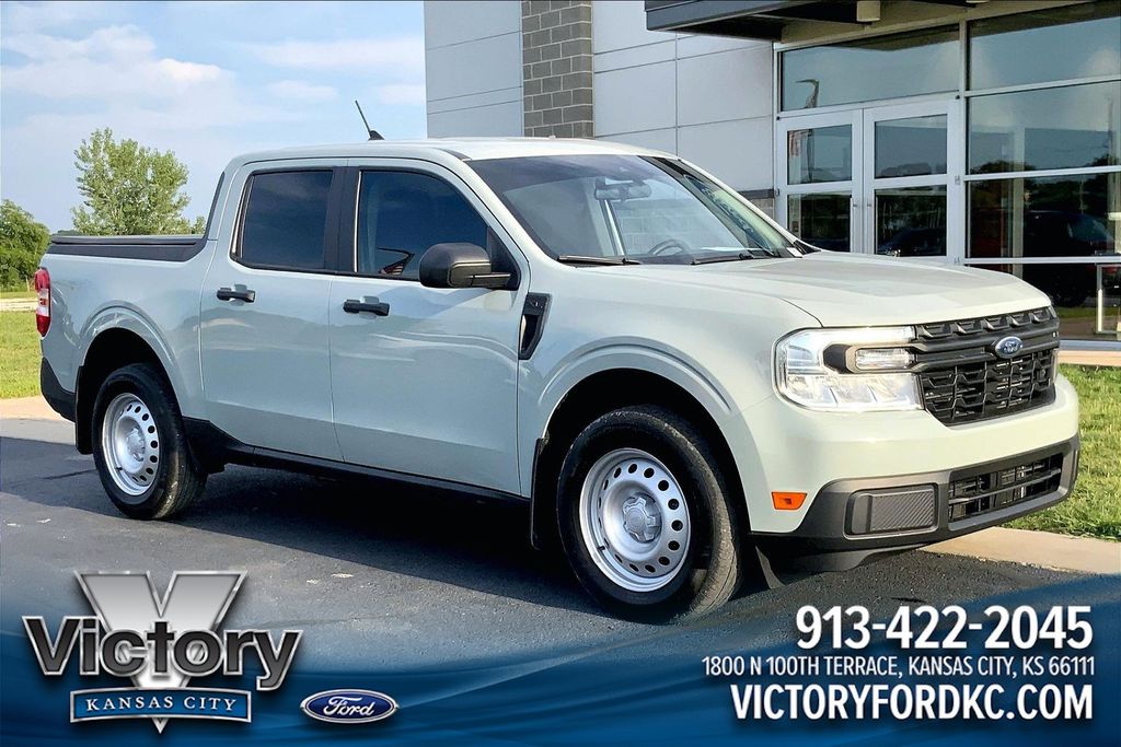 2024 Ford Maverick XL
