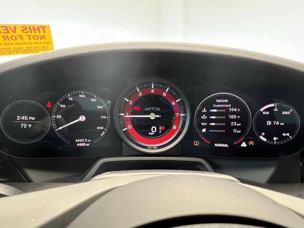 Thumbnail: 2024 Porsche 911 - 10