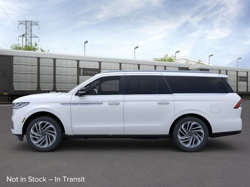 2025 Lincoln Navigator Reserve 3