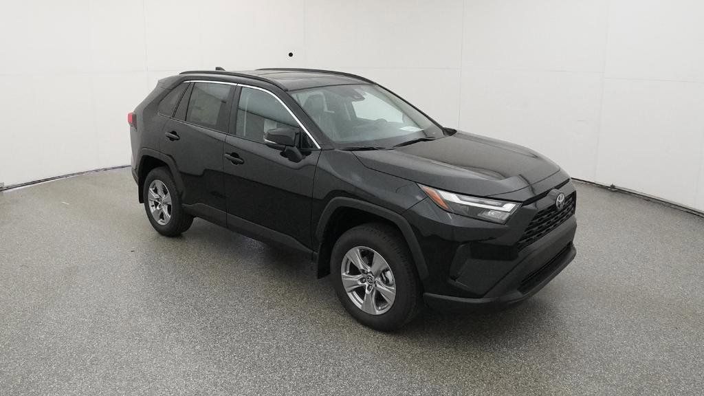 Thumbnail: 2025 Toyota RAV4 - 29