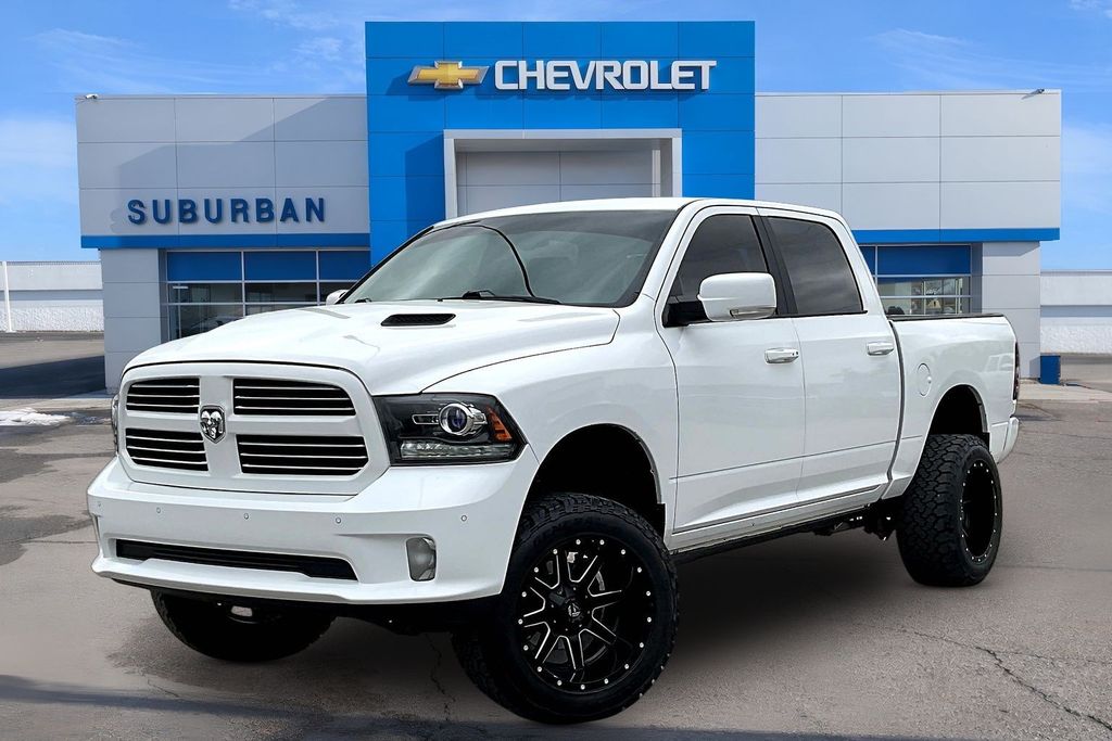 Bright White Clearcoat 2017 RAM 1500 Sport Crew Cab 4WD Pickup Truck Four-Wheel Drive 8-Speed Automatic