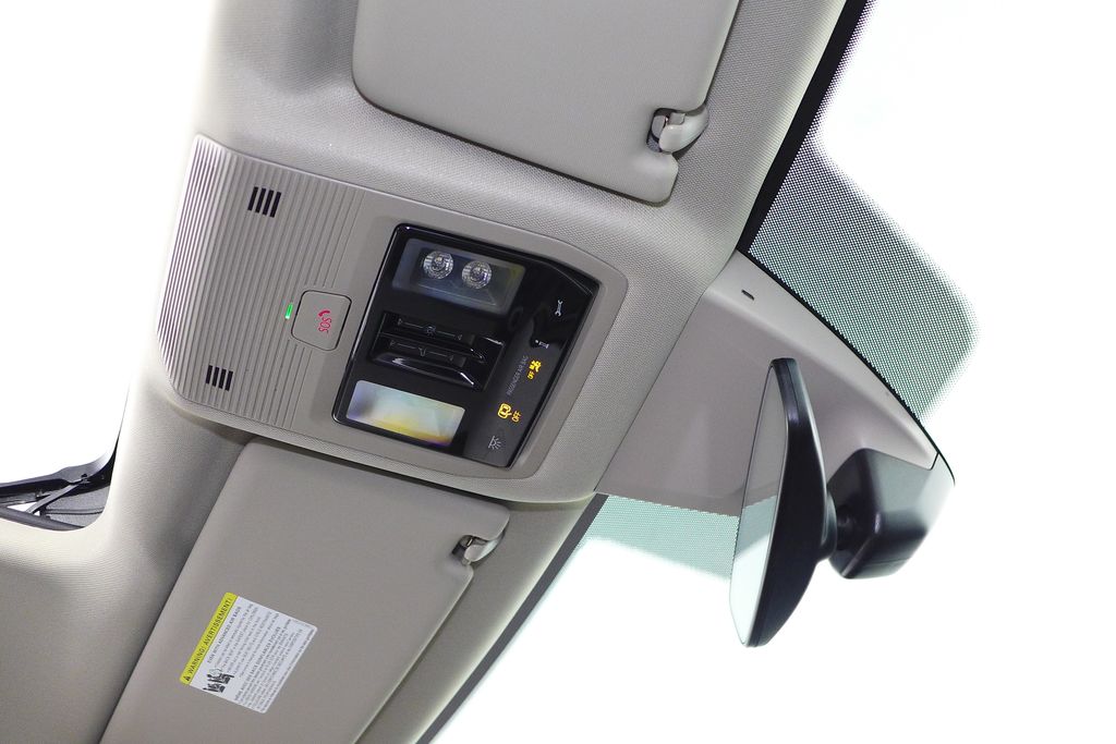 Thumbnail: 2025 Volkswagen Atlas - 17