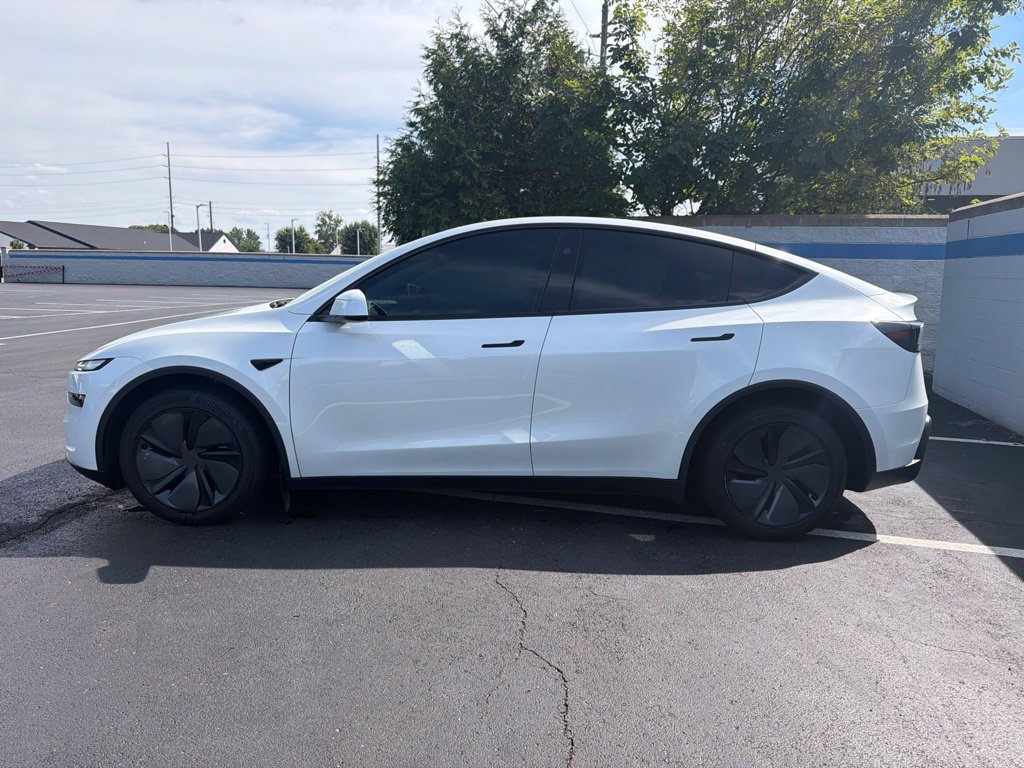 Thumbnail: 2026 Tesla Model Y - 2