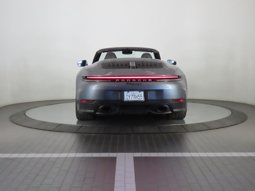Thumbnail: 2025 Porsche 911 - 14