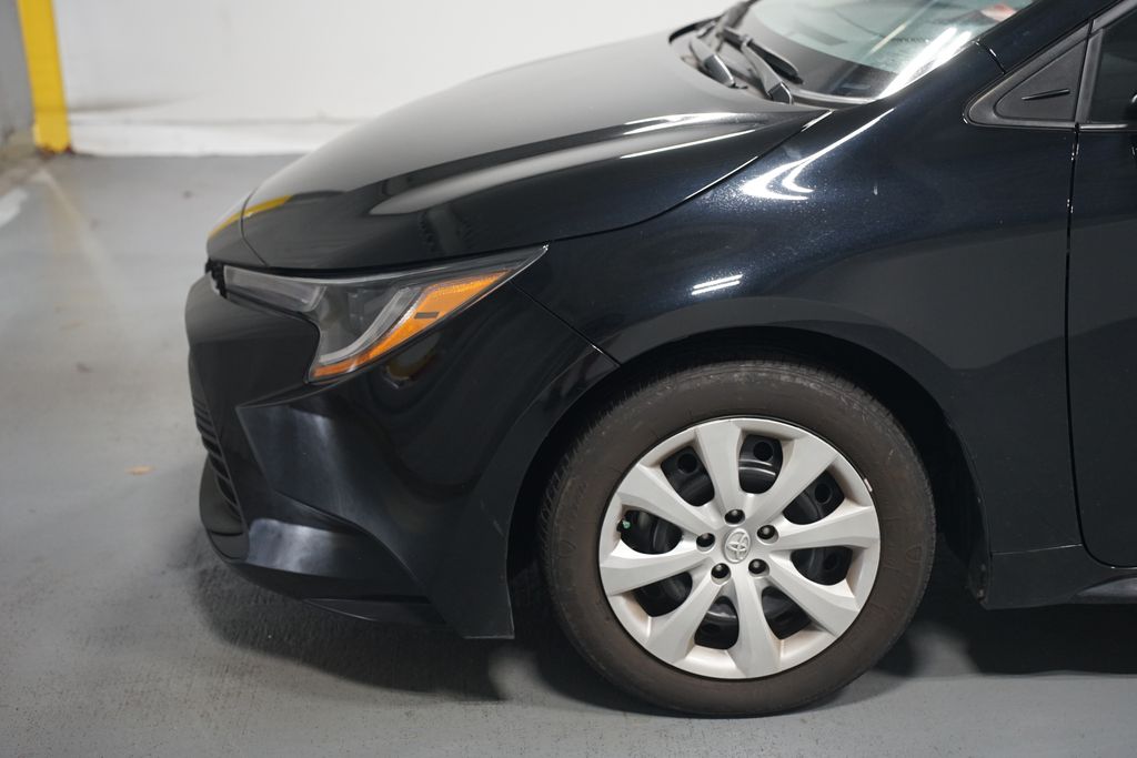 Thumbnail: 2023 Toyota Corolla - 5