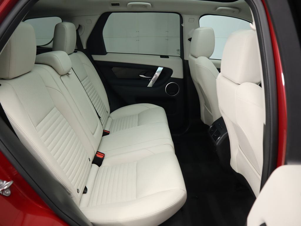 2024 Land Rover Discovery Sport S 22