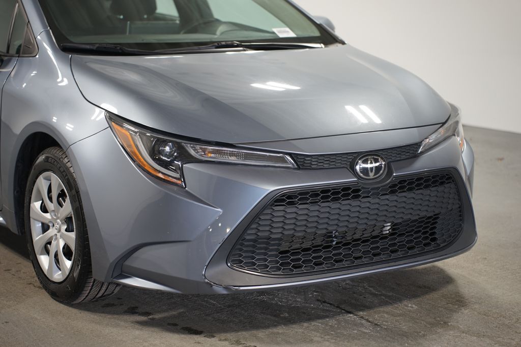 2021 Toyota Corolla LE 4