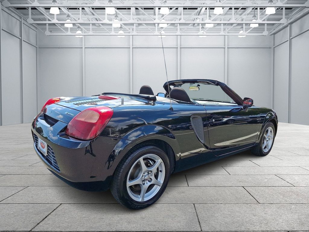 Thumbnail: 2001 Toyota MR2 Spyder - 4