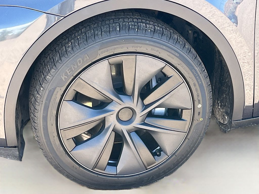 Used 2025 Gray Tesla Long Range image 28