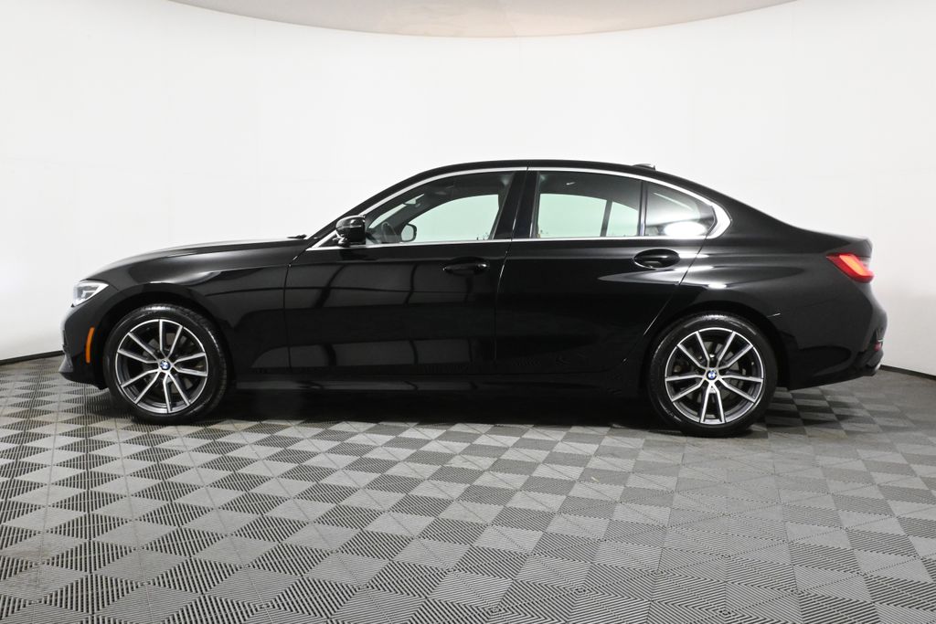 2022 BMW 3 Series 330i xDrive 2