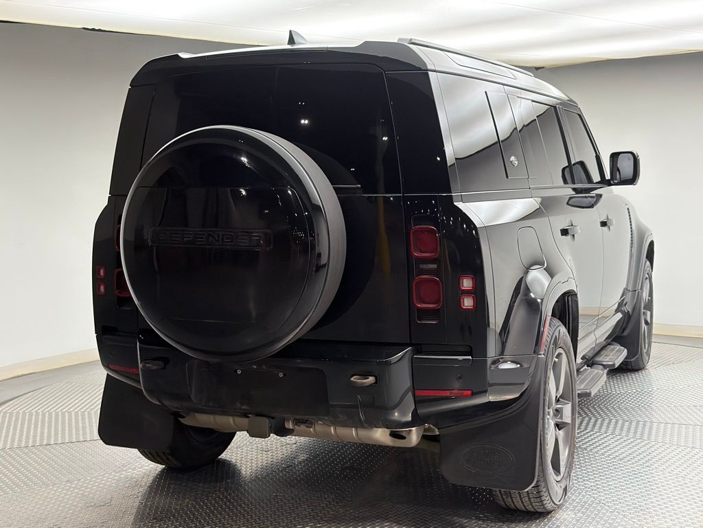 Thumbnail: 2024 Land Rover Defender - 2