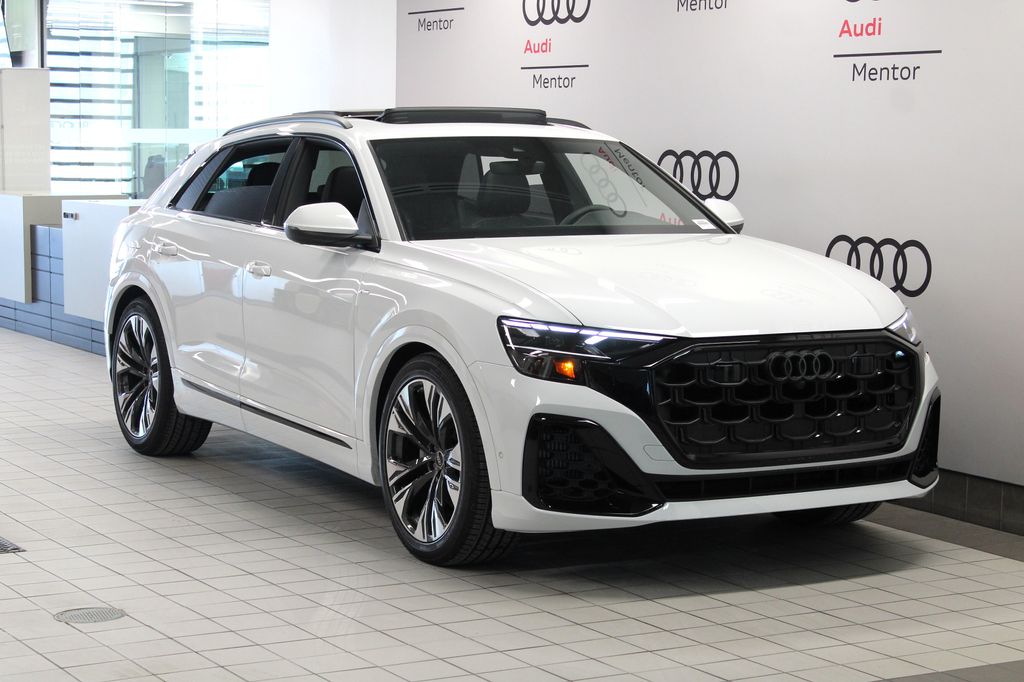 Thumbnail: 2026 Audi Q8 - 8