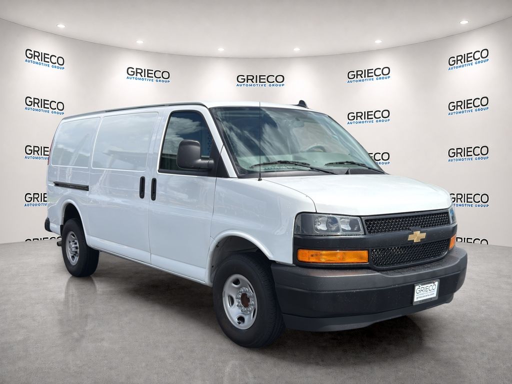 2024 Chevrolet Express Cargo 2500 RWD