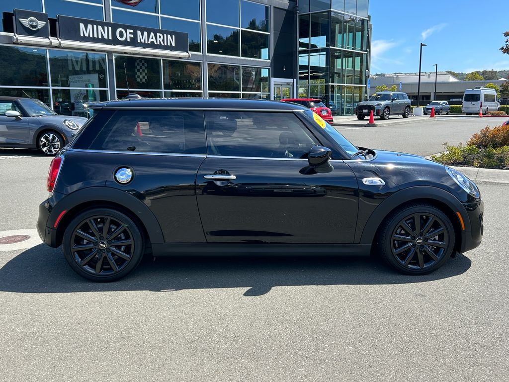 Thumbnail: 2021 MINI Cooper - 6