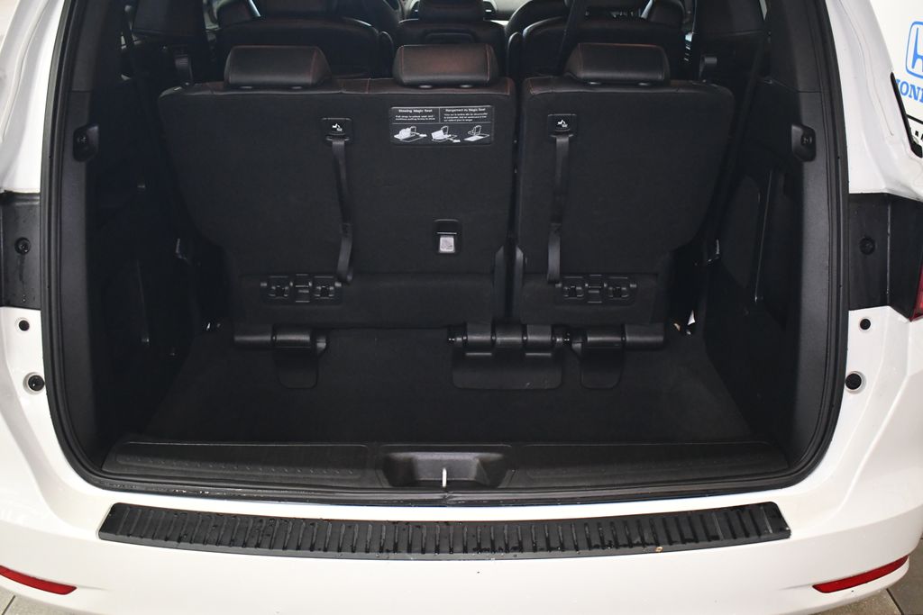 Thumbnail: 2023 Honda Odyssey - 5