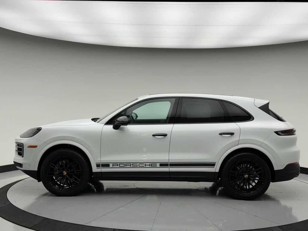 2024 Porsche Cayenne  8