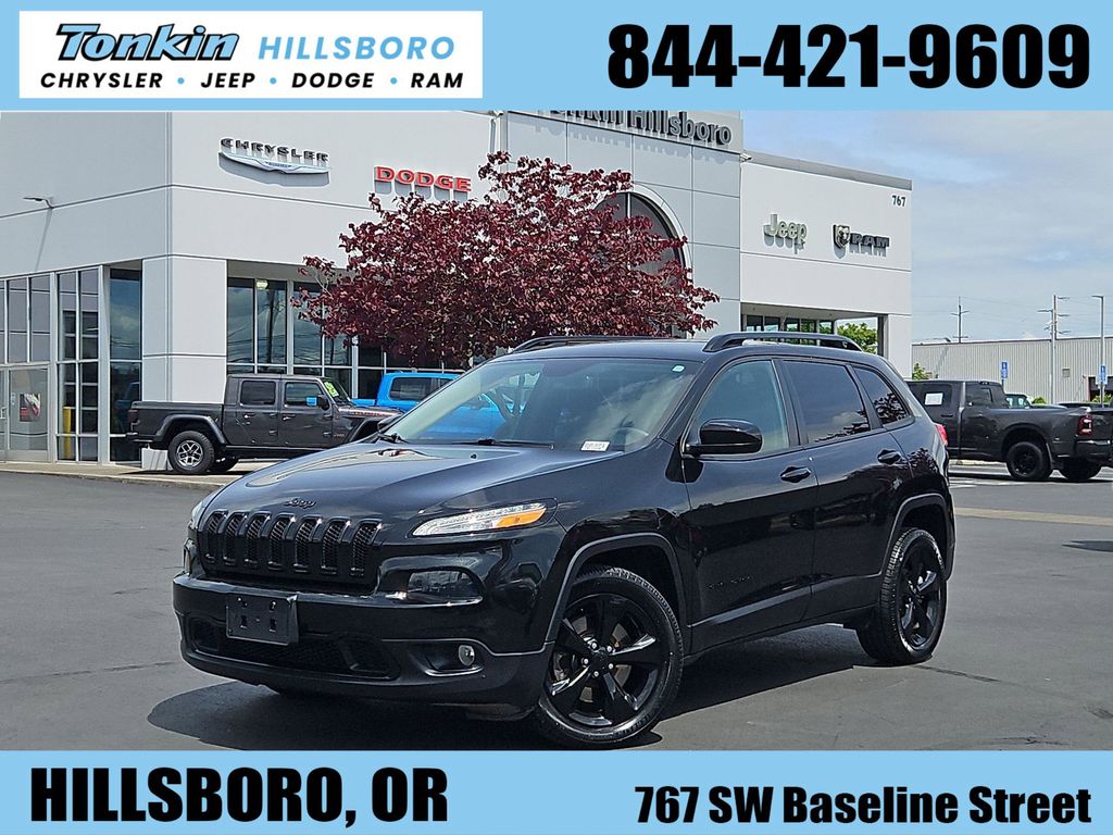 Brilliant Black Crystal Pearlcoat 2015 Jeep Cherokee Latitude FWD SUV / Crossover Front-Wheel Drive 9-Speed Automatic